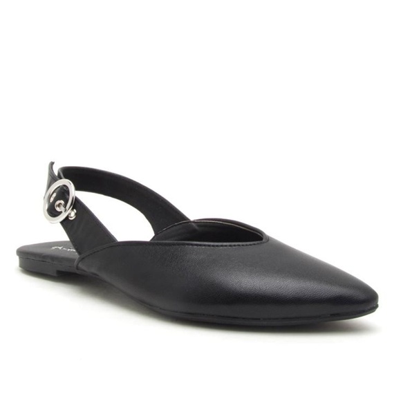 Shoes - Black Slingback Flats